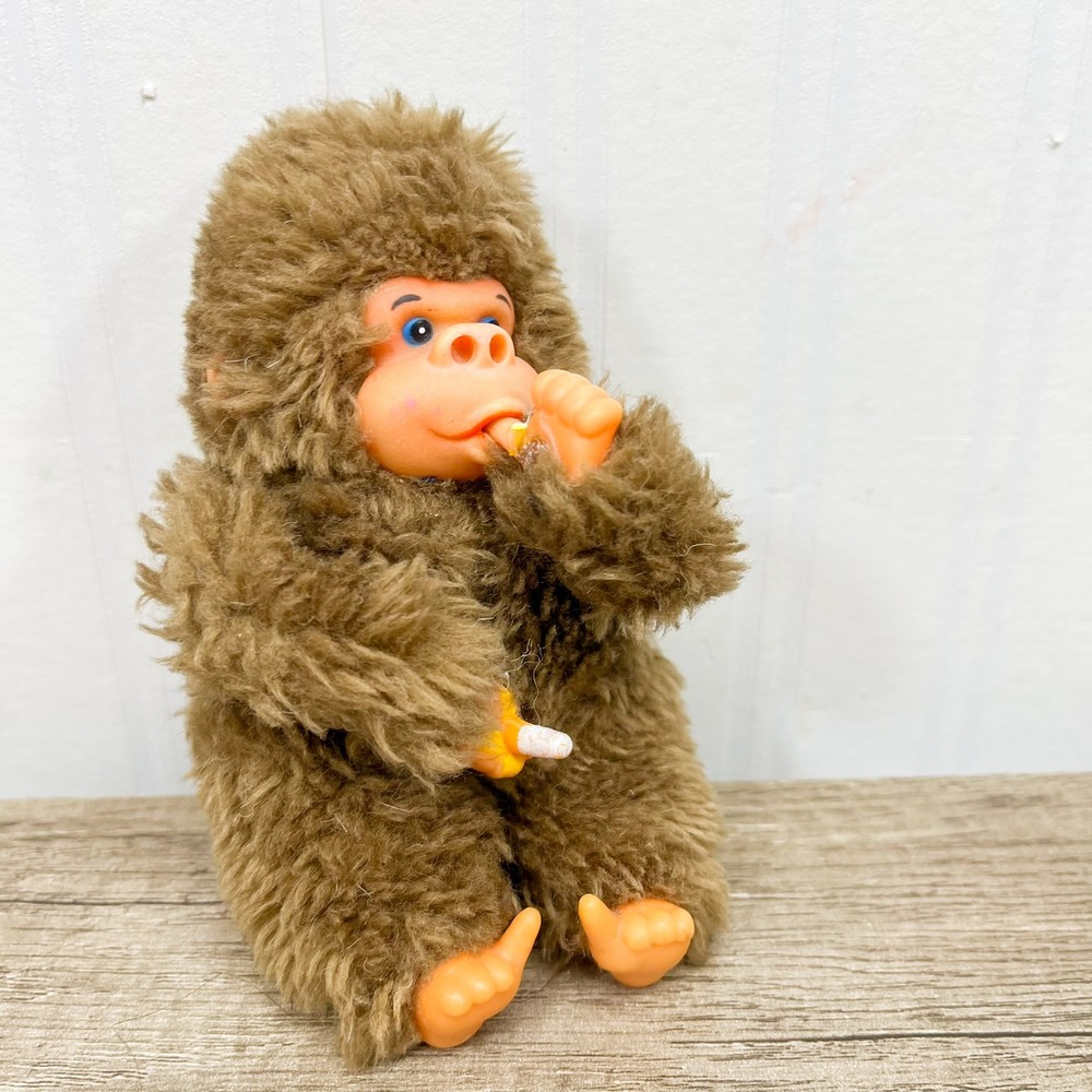 Vintage Russ Baby Gorilla Plush Brown Faux Fur Vinyl Face Thumb Sucker 5.5 inch